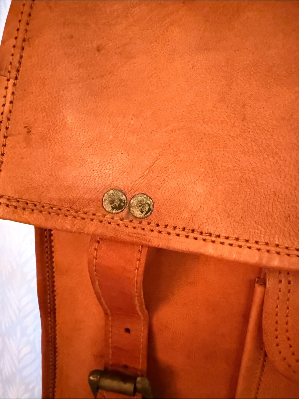 Vintage Leather Messenger Bag - Brown Shoulder Satchel - Picture 2 of 11
